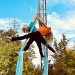 kinder am vertikaltuch